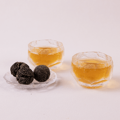 Ancient Tree Dragon Pearl Raw Pu-erh Tea – 28 Handcrafted Pearls, 7g Each | Aged Aroma from Yunnan’s Wild Forests